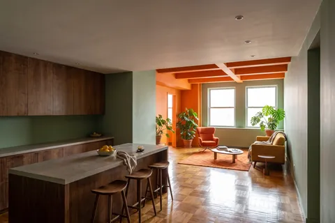 Guided result, orange and green